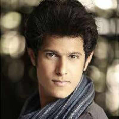 Neil Bhatt misses out on a German film - Times of India