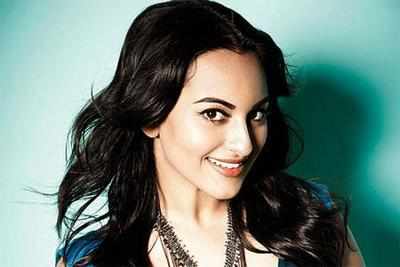 Why did Sonakshi refuse to share space with Kangana?