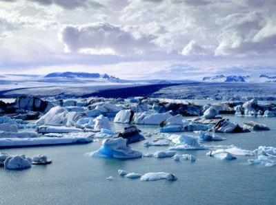 North Pole shifts due to global warming