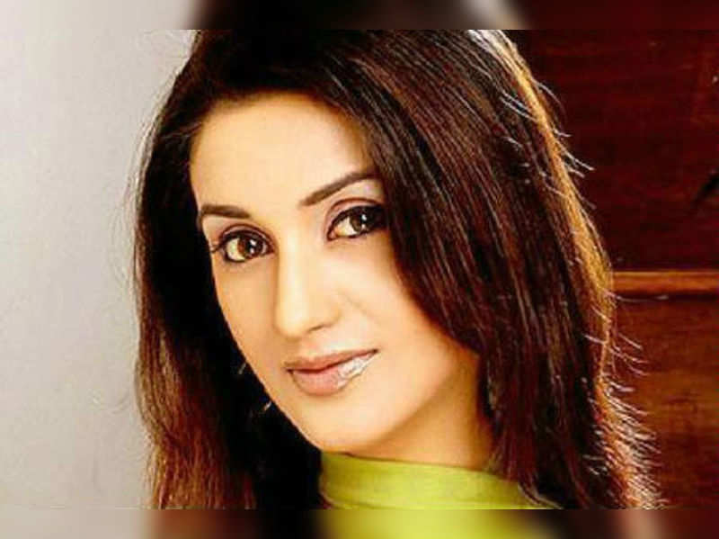 Rati Pandey Nothing Challenging On Tv These Days Rati Times Of India