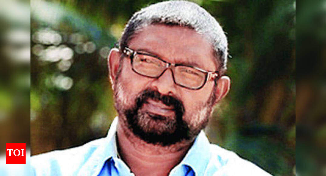 Lal to romance three heroines | Malayalam Movie News - Times of India