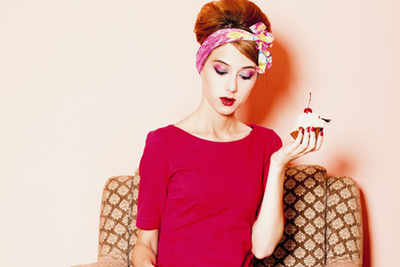 The return of retro hair accessories - Times of India