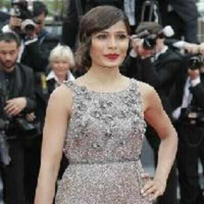 I want to work with Freida Pinto: Nawazuddin