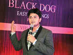 Black Dog Easy Evenings do