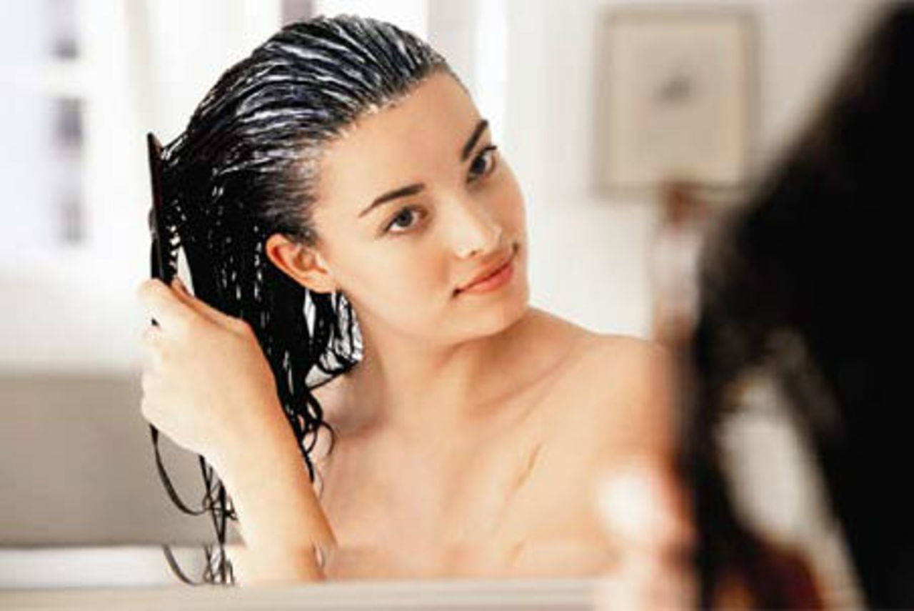 8 Effective Home Remedies for Common Hair Problems