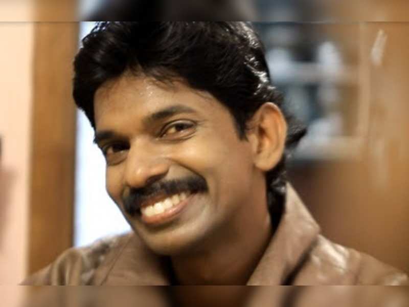 Santhosh Pandit lauded in Malayali house | Malayalam Movie News - Times ...