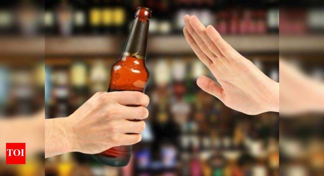 'Inhaling' alcohol dangerous new trend among calorie-conscious - Times ...