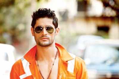 Mohit refuses to be the face of political party