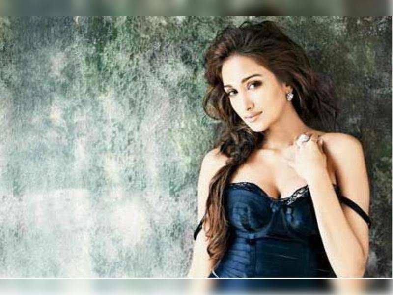 Jiah Khan suicide: Bollywood actor Jiah Khan commits suicide | Hindi Movie News - Times of India