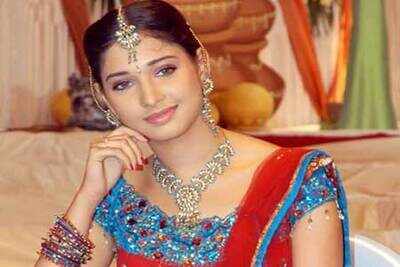 Tamannaah to romance Saif Ali Khan