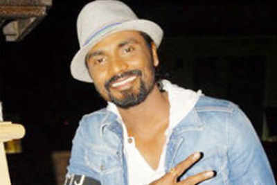 Remo D'Souza wishes to work with Khans