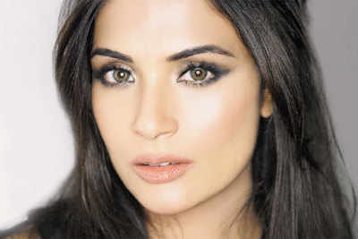 Dating an actor is even worse, says Richa Chadda