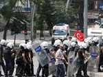 Riots as police raid Istanbul's Gezi Park