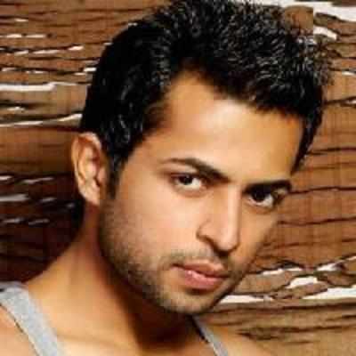 Alok Narula found it challenging to play a woman