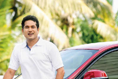 Sachin Tendulkar zips to experience the all-new BMW 1 Series in Mumbai