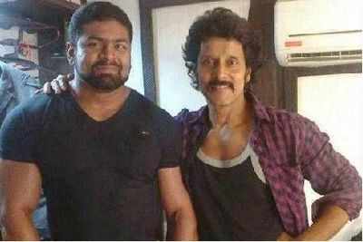 Vikram takes 4 hours to get ready for 'I'