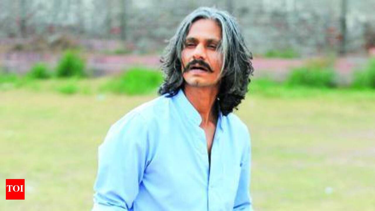 Vijay Raaz Quotes JAB SATH DENA NA THA TO WADA KYO KIYA SAD LOVE STORY
