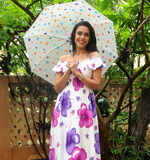Hrishita enjoys Mumbai monsoon!