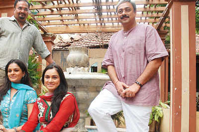 'Swades' cameraman Mahesh Aney steps in to complete Sanjay Soorkar's film