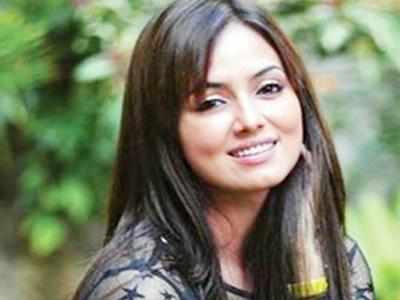 Sana Khan gets anticipatory bail in abduction case