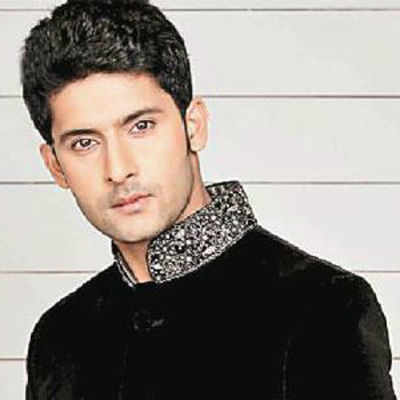 Ravi Dubey treats IDS contestants with Pizzas - Times of India