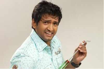 No sleep for Santhanam