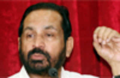 Kalmadi set for tough battle in AAA elections