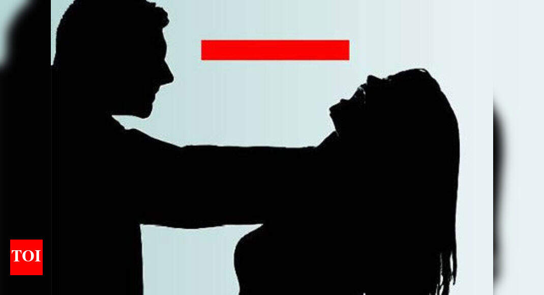 Why Do Smart Successful Women Tolerate Abuse Times Of India why do smart successful women tolerate