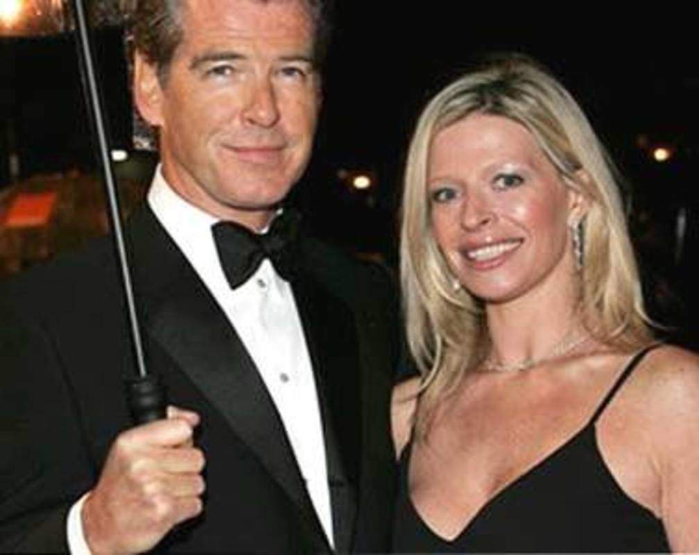 
Pierce Brosnan's daughter dies of ovarian cancer
