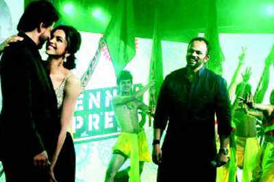 Deepika, Shah Rukh whistle off music express