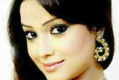Adaa to play a double role in 'Amrit Manthan'