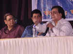 Kader Khan at a Mumbai award event