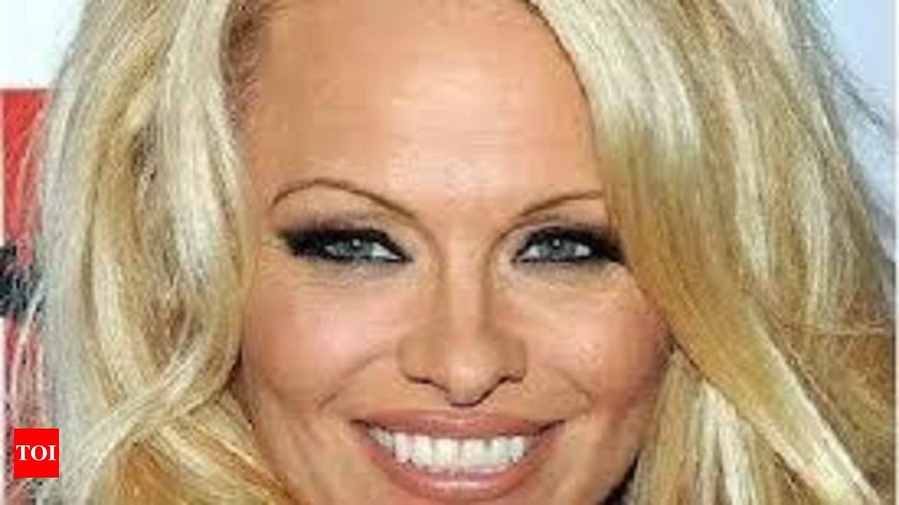 Pamela Anderson back with Rick Salomon | English Movie News - Times of India