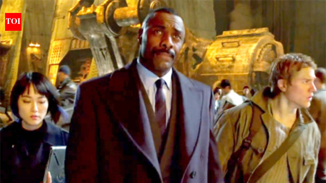 Pacific Rim Movie Review {3.5/5}: Critic Review of Pacific Rim by Times ...