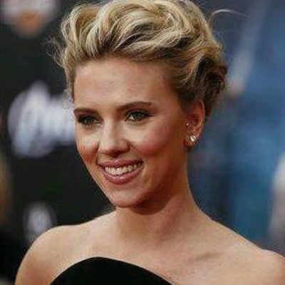 Scarlett sells her Hollywood condo for $470,000