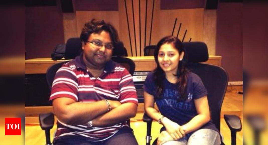 Sunidhi Chauhan Sunidhi Chauhan Records For Vijay S Jilla Tamil Movie News Times Of India