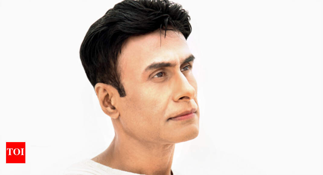 Nobody takes you seriously unless you act in films: Arif - Times of India