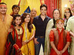 Bajatey Raho cast on Parvarrish sets