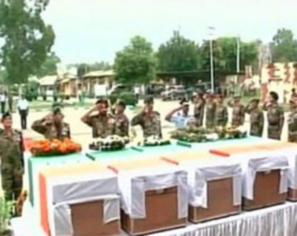 
General Bikram Singh pays tribute to five martyrs
