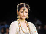 IIJW'13: Dhora & Rivaayat