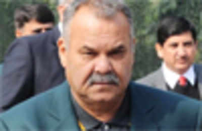 PCB doesn't intend to retain Whatmore beyond next year