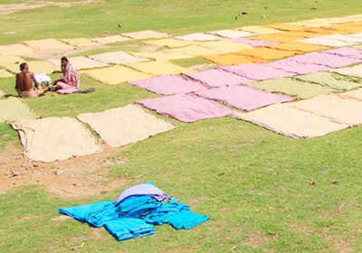 Wearing naturally dyed clothes may boost health: Study