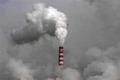 Pollution choking Dhanbad as coal companies flout rules