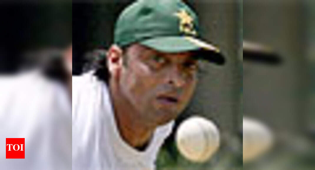 Free hit law is nonsense, say Akhtar, Asif | New Zealand in India 2016 ...