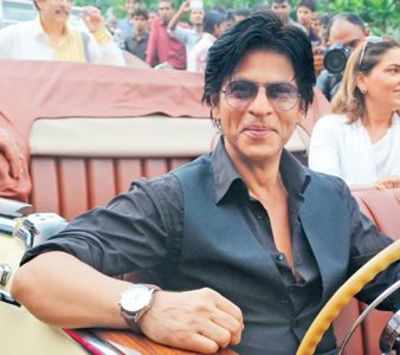 SRK hints at a long wait for Ra.One 2