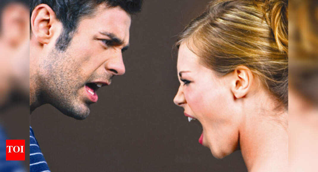 5 never-to-be-said things during a fight - Times of India