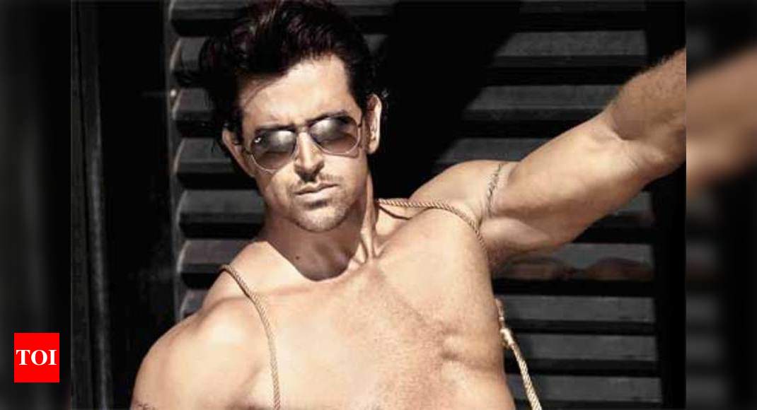 For me, you are a true champion : Hrithik Roshan to R