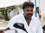 Idharkuthane Aasai... : On the sets