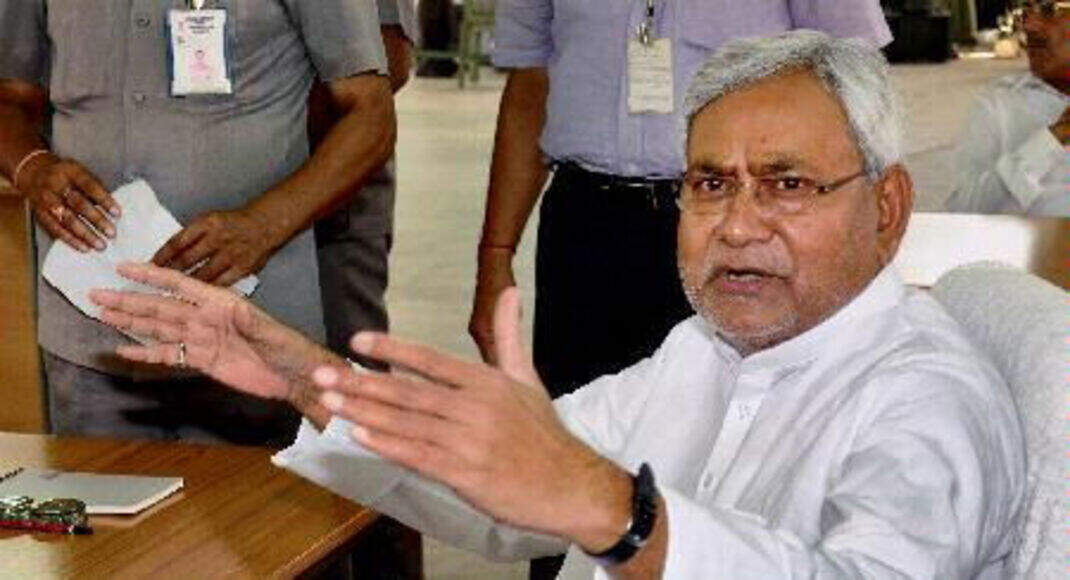 190 people killed in Bihar flood; Nitish conducts aerial 