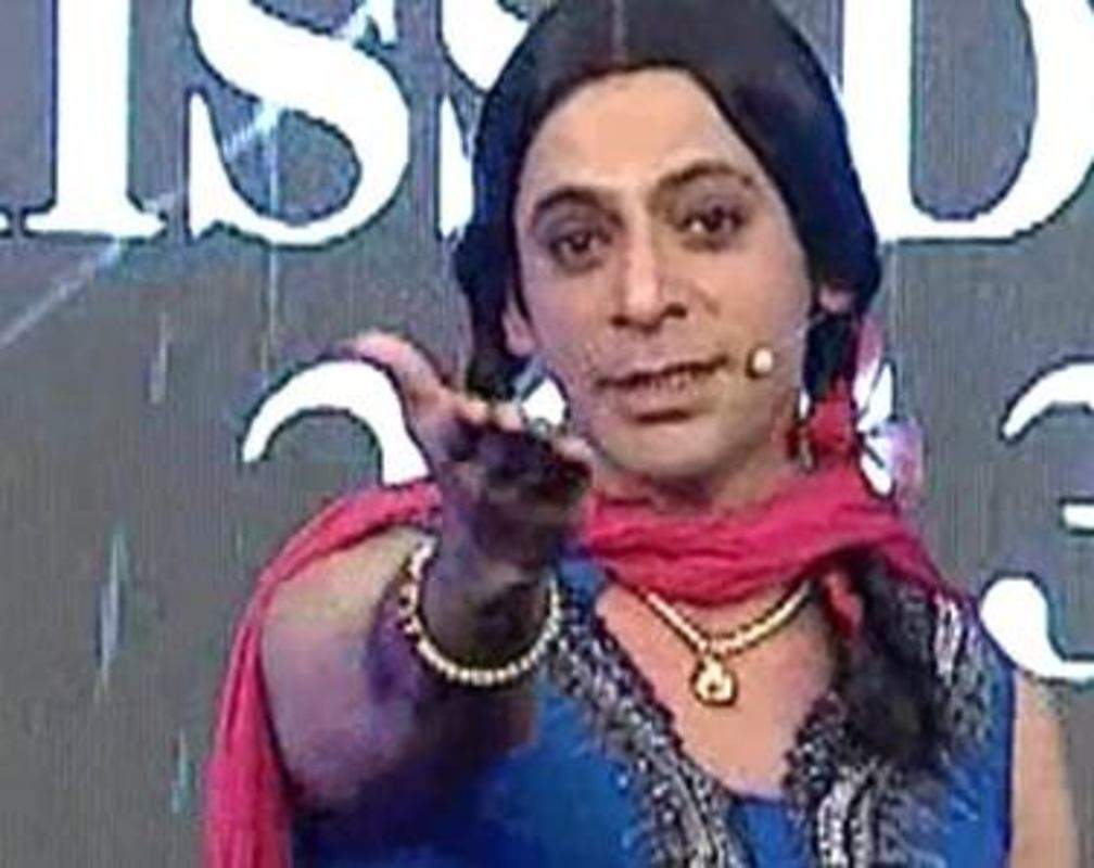 
Miss Diva 2013: Comedy act by Sunil Grover and Vrajesh Hirjee
